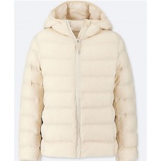 מעיל Uniqlo בצבע שמנת לילדות עם כובע